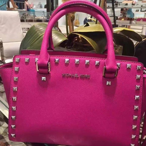 MK 👜 - Picture 8 of 8